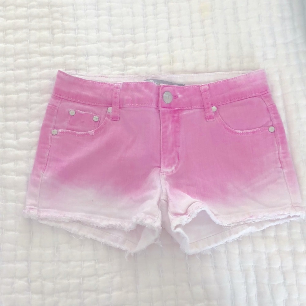 Tractr Jean shorts. Pink white multi color.